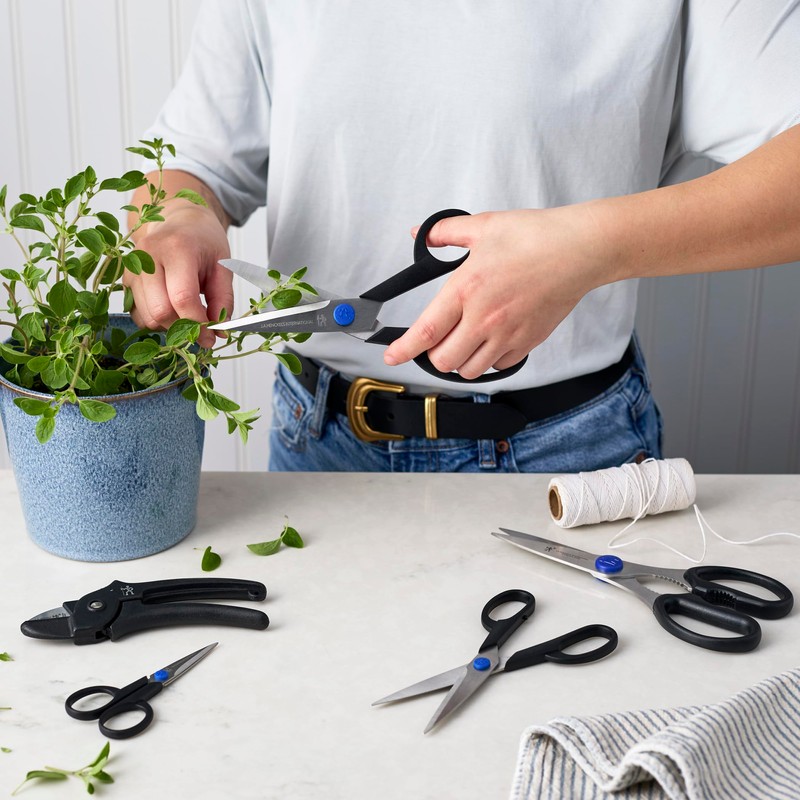 Henckels 5-pc Household Scissor Set