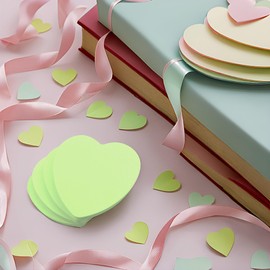 Evergreen Goods Haftnotizen in Herzform, Pastellgrün, 100 Blatt pro Block, 7,6 x 7,6 cm, entfernbare Haftnotizen für Büro, Schule, Zuhause, Valentinstag, St. Patrick's Day, Geschenk für Paare, 4 Stück