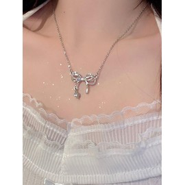 Stocking Stuffers Holiday Outfits for Women 2024 Pearl Bow Necklace Pearl Choker Necklace for Women White Pearl Beaded Necklace Bowknot Necklace Wedding Jewelry Accessories