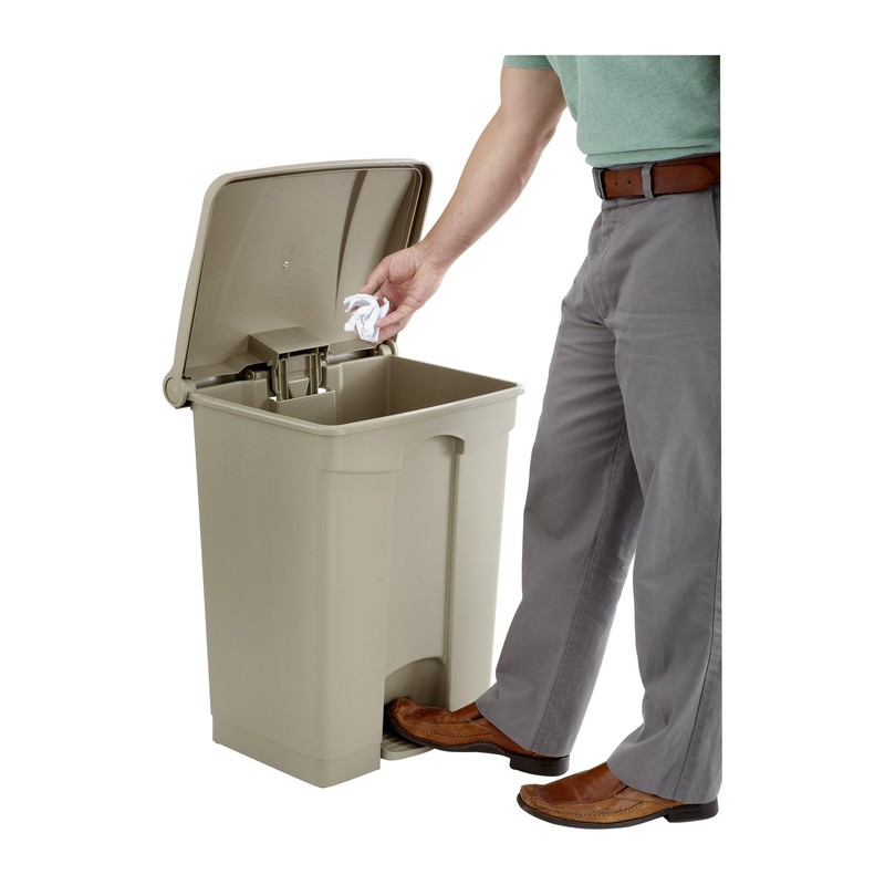 Safco Step On Plastic Trash Can with Foot Pedal, 17