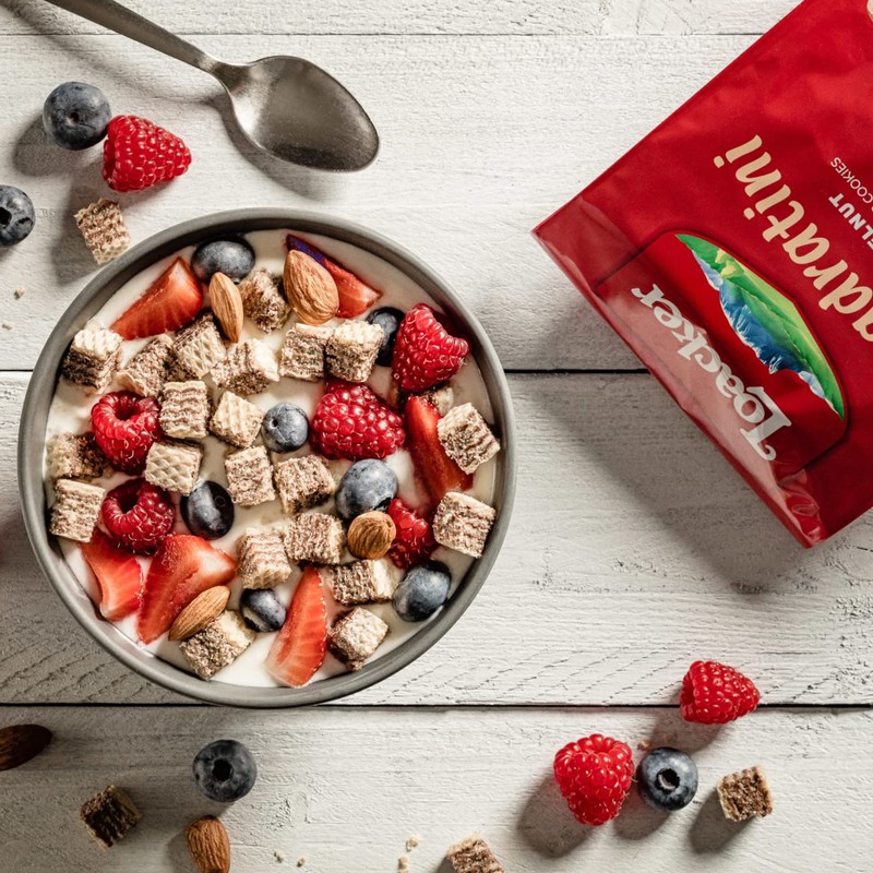 Loacker Quadratini Bite Size Wafer Cookies Hazelnut - 8.82 oz