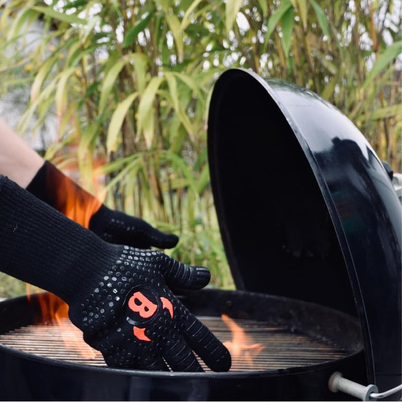 Burgerdevil Premium 1 Pair of Barbecue Gloves with Deyan Heat