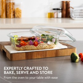 Navaris Rectangular Glass Casserole Dish - 4.5L Capacity for Heat and Cold - Oven Proof Casserole Dishes with Lids - Hob to Oven Ideal for Baking and Serving - Microwave Cookware