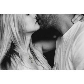 Taouzi Hug Necklace for Women Men, Couples Necklace for Women, Best Friend Friendship Necklace, Matching Necklace for Couples, Valentine's day Pendant Necklace for Couples Style 3