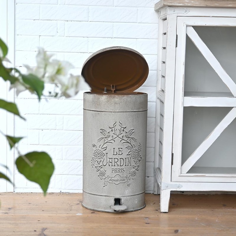 Zokyntrix Retro Outdoor Trash Can with Lid 17L/4.5 Gallon Waste