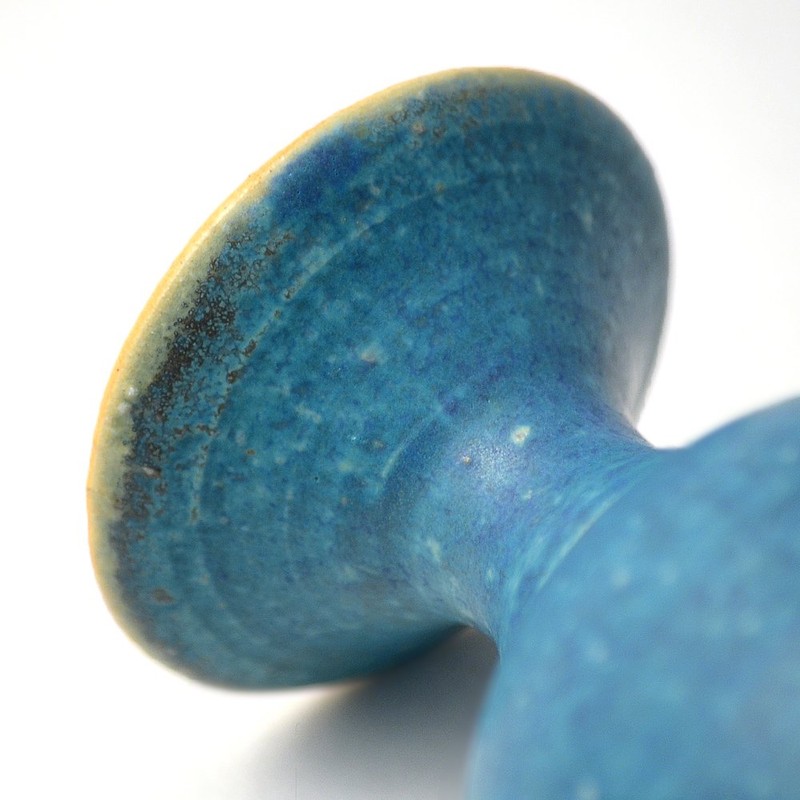 Shigaraki Ware Hechimon Goblet Lager Blue Glaze