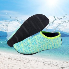 Lightweight Beach Socks for Swimming, Snorkeling, and Water Play Pattern Green 240 2ea