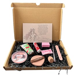Handbag Essentials Beauty Gift Set with Lashes, Lip Care, Moisturiser, Nail Care and Inspirational Print, Self-Care Pamper Kit (Set 1)