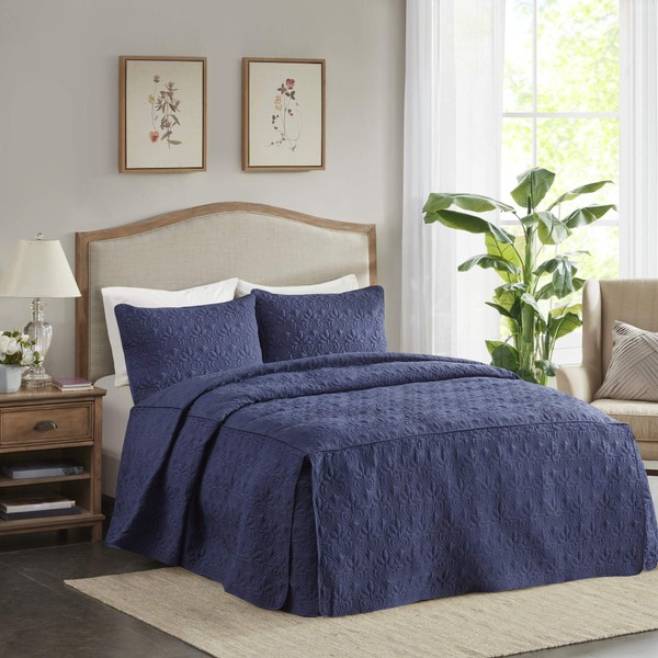 Madison Park Quebec Split Corner Quilted Bedspread Classic Traditional Design All Season, Lightweight, Bedding Set, Matching Shams, Queen(60" x80+24D), Damask Quilted Navy 3 Piece