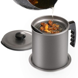 Cambom Bacon Grease Container with Fine Mesh Strainer, 1.6L almost 7 Full Cups Iron Cooking Oil Can with Removable a Coaster Tray for Kitchen Fat Storage Grey