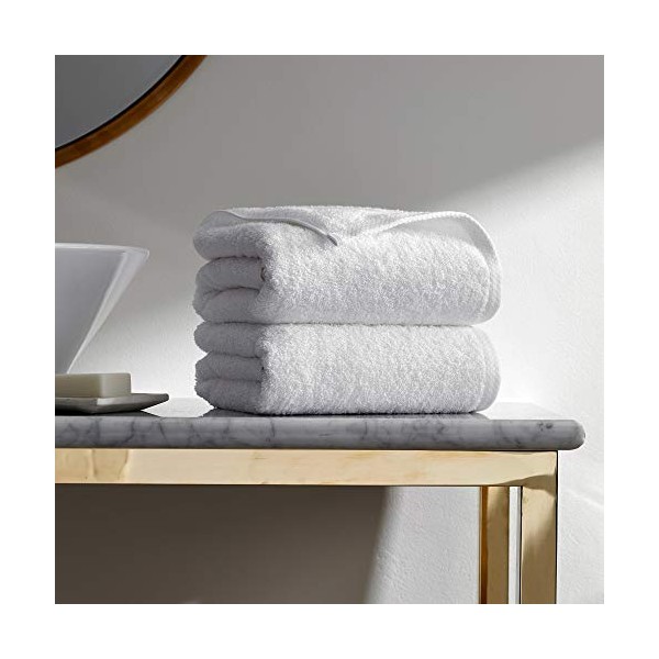 H by Frette Simple Border Bath Towel Set of 2 - Luxury All-White Bath Linens / Includes 2 Bath Towels (27" x 54") / 100% Cotton