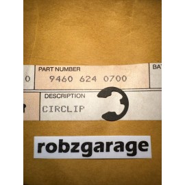 GENUINE STIHL NEW OEM STIHL E-CLIP / CIRCLIP 015 L 015AV 020 AV, AVP 030 AV 031 AV FS202 -B65