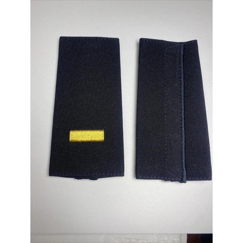 Police Lieutenant Epaulettes, - Gold Embroidery On Navy Fabric- Vel-