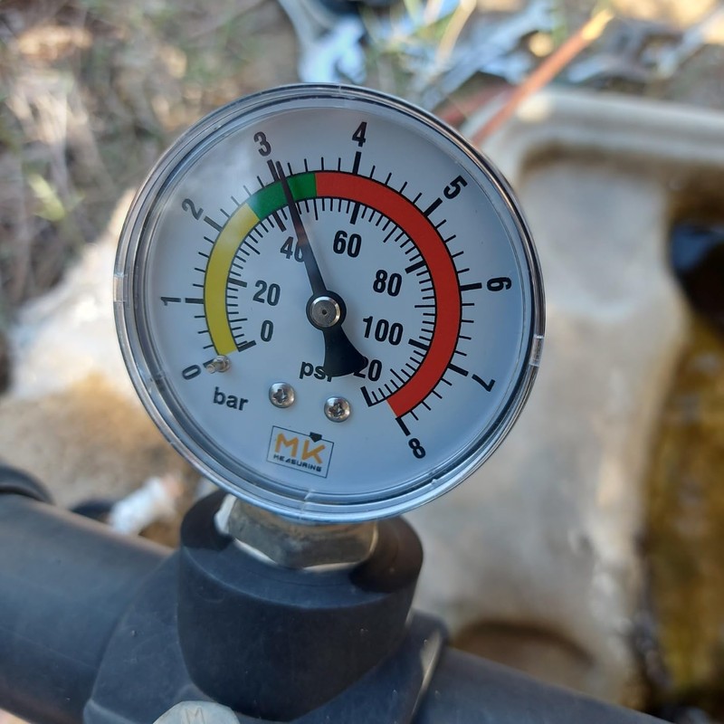 ​MK measuring Water Pressure Gauge 0-8 Bar / 120 PSI