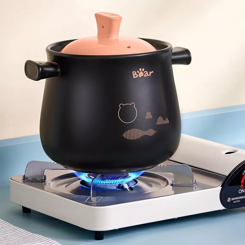 Bear Round Black Stoneware Clay Pot Casserole Dish with Pink