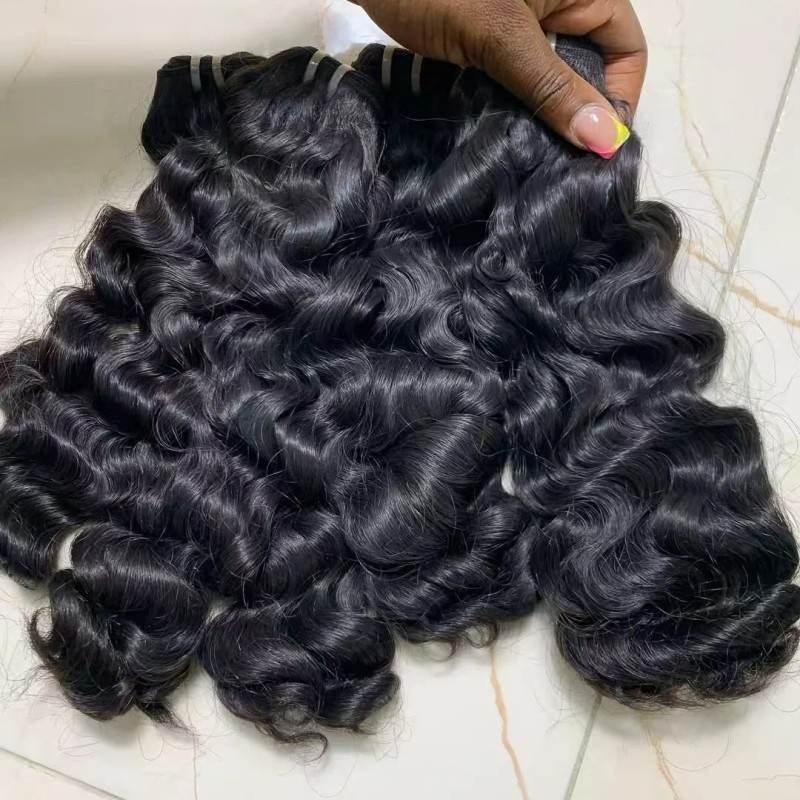 Raw Indian Human Hair Cuticle Aligned Bundle Extensionsstyle: burmese curly,