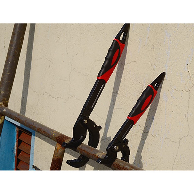TEHAUX Multi-Functional Adjustable Wrench Self-Locking Design for Pipes Heavy-Duty Construction