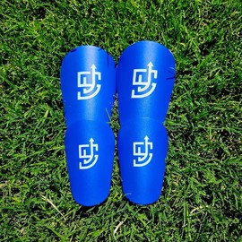 SccerUp Mini Shin Guards - Mini Shin Pads - Color: Blue, Size: 4.7in x 2.7in (12cm x 7cm), Quantity: 2 Pairs