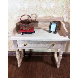 Town Square Miniatures Dollhouse Picture Frame Small Bronze Rectangle with Stand 1:12 Scale Miniature