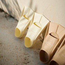 Motherworks Silicone fins for Swimming Adult, Swim Training Snorkeling Diving Travel , with Mesh Bag, Cream Natural (Cream, S(33-35))