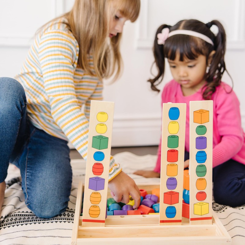 Melissa & Doug Bead Sequencing Set with 46 Wooden Beads