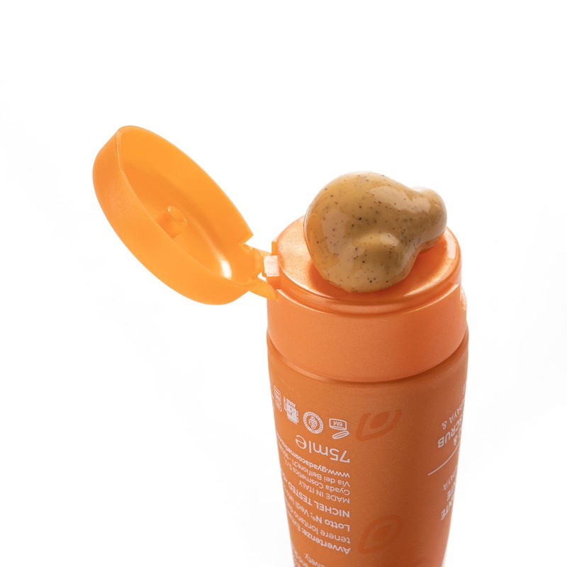 GYADA COSMETICS, Smoothing & Brightening Facial Scrub Exfoliating Moisturizing Gently