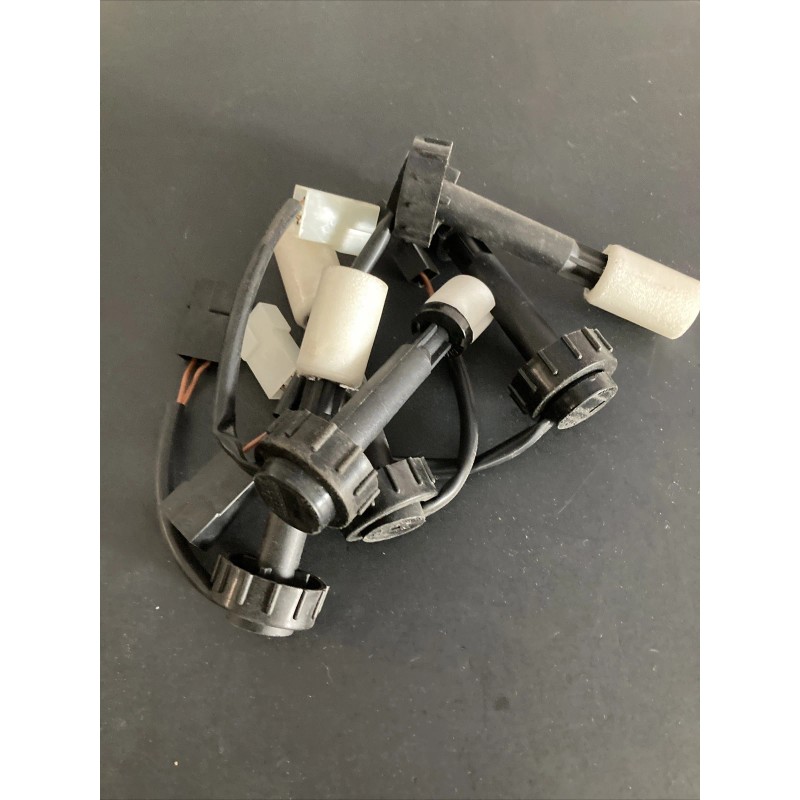 Alfa Romeo 60592753 Alfa Romeo 164 - Coolant Level Sensor