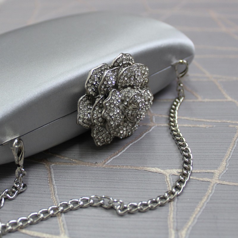 SwankySwans Women's Rosie Clutch Bag, silver