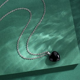 XINNVXI Crystal Heart Necklace Women's Crystal Love Heart Crystals Stones Natural Healing Crystals Gemstones Pendant Reiki Jewellery Gifts, Stone