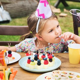 IKSII 100PCS Cocktail Toothpicks Wood,Bunny Cocktail Picks Sticks,Charcuterie Accessories Kebab BBQ Skewers Tooth Picks,Bamboo Sticks Toothpicks for Appetizers,Drinks,Desserts,Fruit,Cocktail Garnish