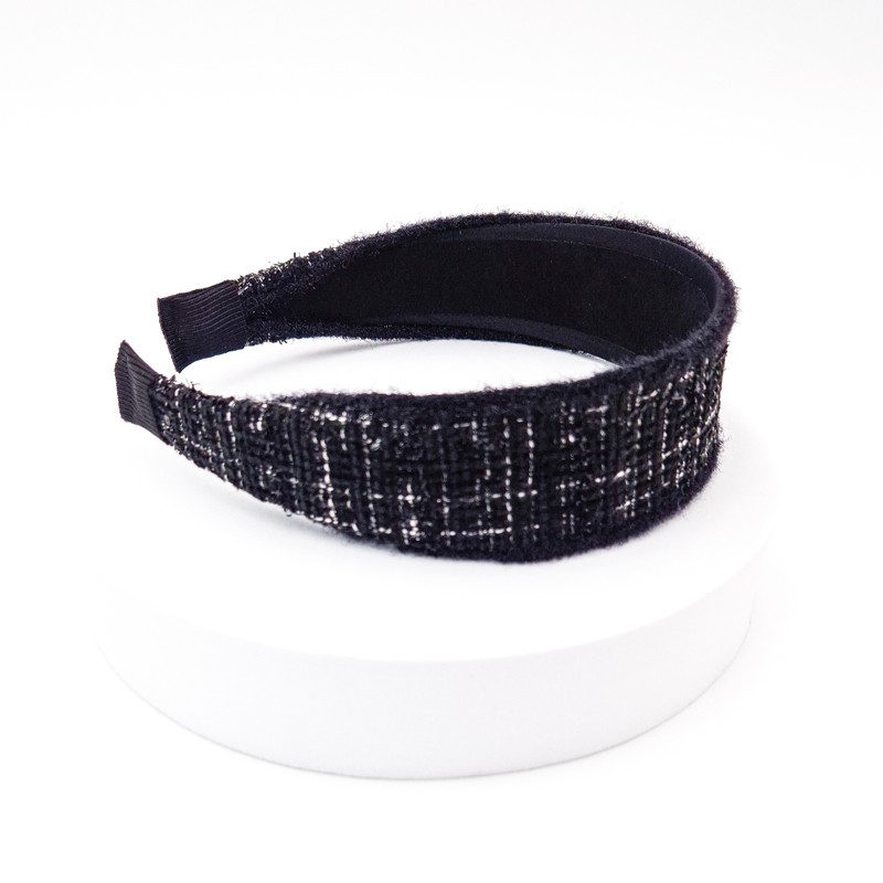 Burnaby black base white line hair band / 버나비 블랙
