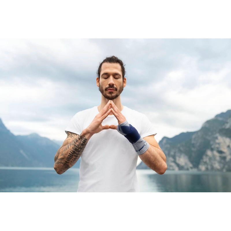 ManuTrain schwarz links Gr. 6