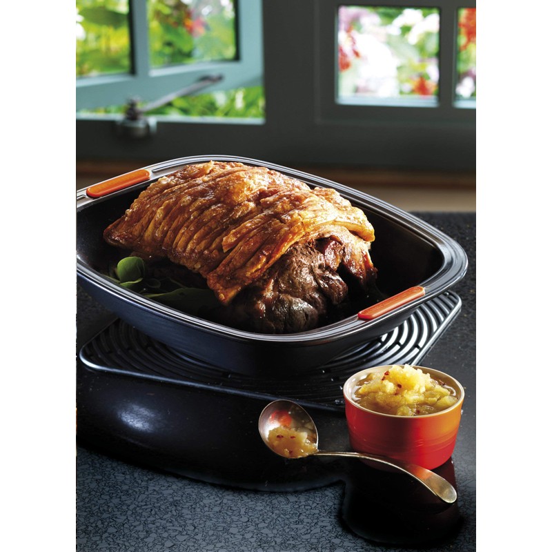 Le Creuset Toughened Non -Stick Bakeware Rectangular Roaster - 33
