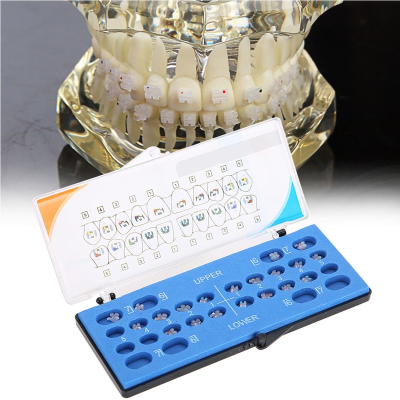 Dental Orthodontic Tooth Ceramic Brackets 022 Slot 345 With Hooks