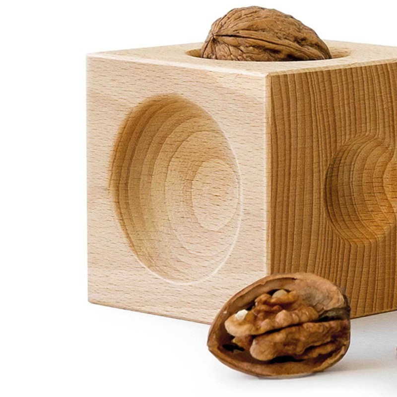 Siebensachen - Nut cube - nutcracker - beech - light