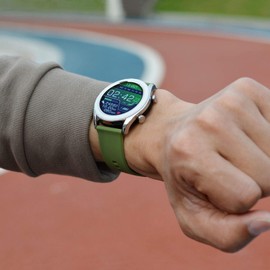 BISONSTRAP Watch Strap 20mm, Quick Release Silicone Watch Bands for Men Women (Army Green, Black Buckle)