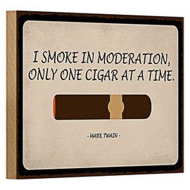 Mark Twain Quote Wooden Sign | 'I Smoke in Moderation, Only One Cigar at a Time' | Decorative Retro Sign for Smokers and Literature Fans | 18cm x 12cm