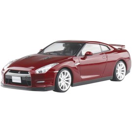 Aoshima 1:24 scale self assembly Plastic Model Car compatible with Nissan GT-R R-35 (GT-R Body 2014) in Red