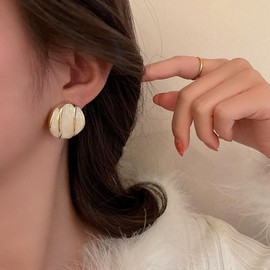 Peasimy Retro Geometric Oval Oil Drip Stud Earrings for Women Minimalist Vintage Unique Chic Statement Festival Party Jewelry (White)