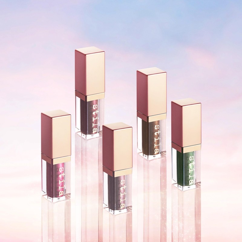 Shimmer & Glow Liquid Eyeshadow Daring