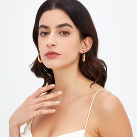 OIDEA Chunky Oval Hoop Earrings for Women: Dainty Large Thick Hoop Earrings Lightweight Hypoallergenic Stainless Steel Womens Earrings Jewelry Gifts