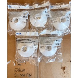 Leviton (LOT OF 5) Eaton S1174W-F-LW Keyless Lampholder Light Socket Fixture 660W E26