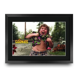 HWC Trading Goonies Scene 1 Gifts Printed Signed Autograph Picture for Movie Memorabilia Fans - A3 Framed