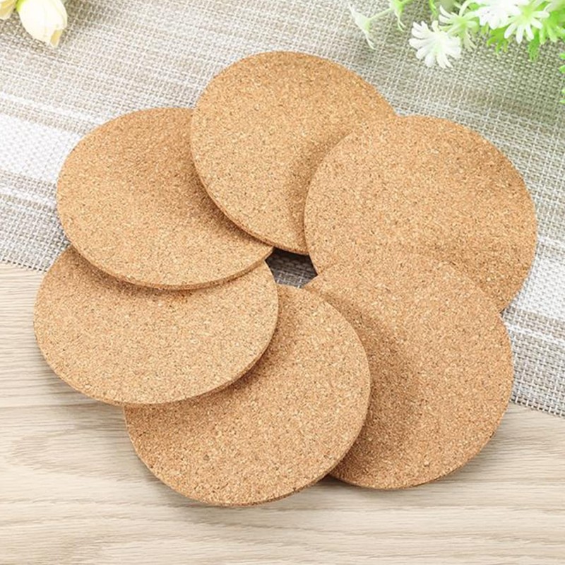 Pack of 12 cork coasters (9 x 0.4 cm) and