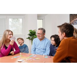 Piatnik | Zero Hero | Family Card Game | Ages 8+ | 2-4 Players | 20 Minutes Playing Time