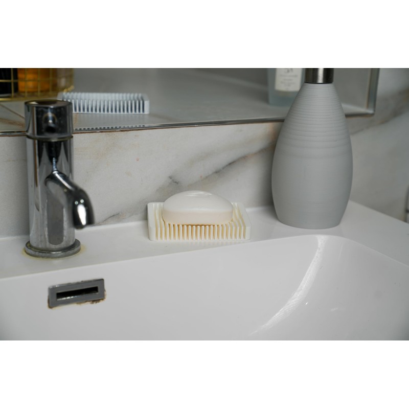 Minimalist Self‑Draining Soap Dish Tray (Natural White)