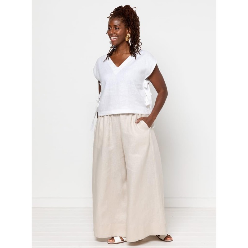 Style Arc Sewing Pattern - Rumi Woven Top (Sizes 10-22)
