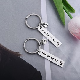 Guqqeuc Uncle Auntie to Be Keyring Gift for Uncle Auntie Baby Announcement Gifts for Auntie Uncle to Be Gifts for New Uncle Auntie Pregnancy Announcement Keyring Gifts for Uncle Aunt Auntie 2pcs