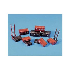 Model Scene OO Traveling Trunks