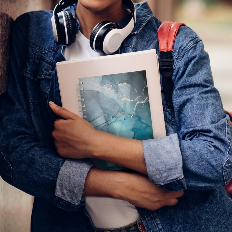 Cambridge 2025 Planner, Weekly & Monthly, 5-1/2" x 8-1/2", Small,